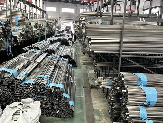 Square 6mm 304 Stainless Steel Pipe 3 Inch Welded For High Temperature