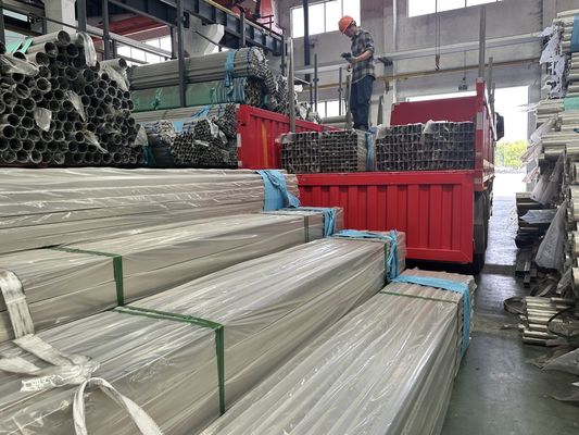 ASTM  Beveled 15mm Stainless Steel Pipe Tube Oxidized Pickling