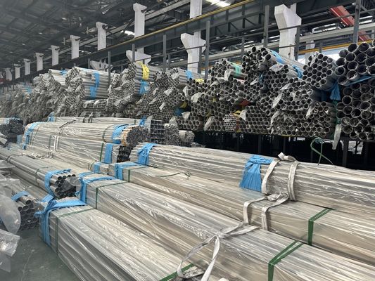 Square 6mm 304 Stainless Steel Pipe 3 Inch Welded For High Temperature