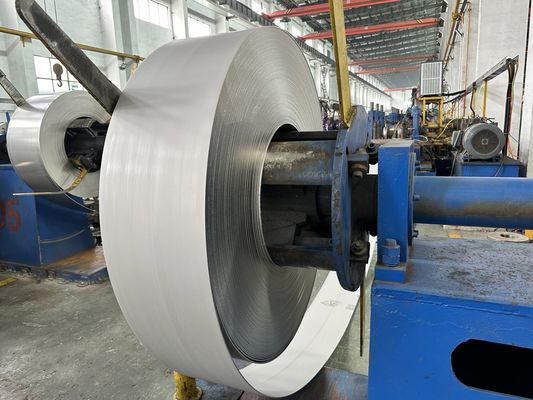 Precision Cut Thin Stainless Steel Strips AiSi Punching Hot Rolled 301